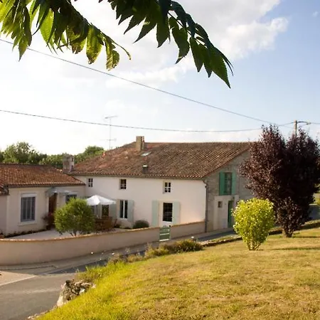住宿加早餐酒店 La Ferme Des Ecluseaux Saint-Pierre-le-Vieux (Vendee)